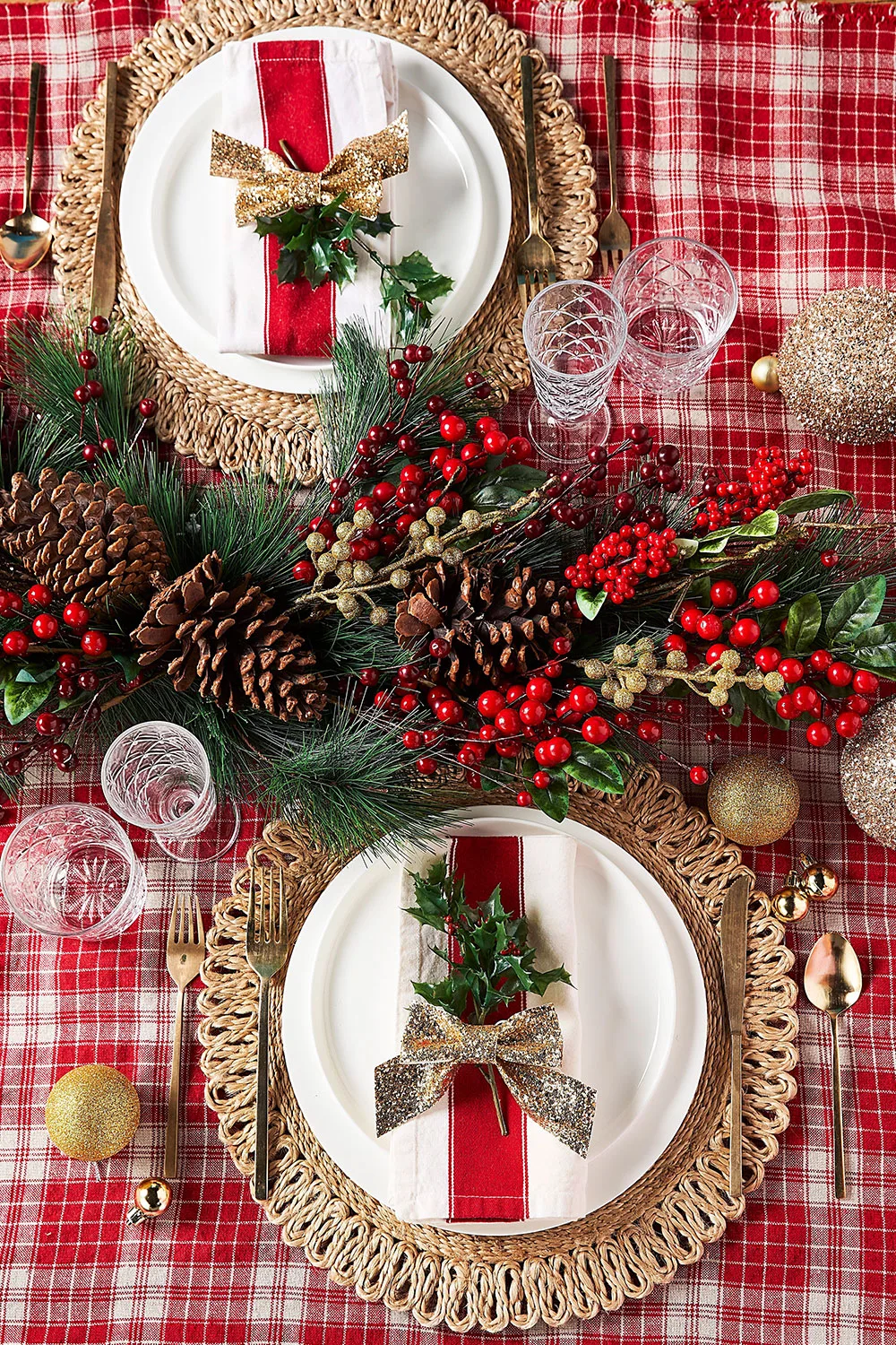 Tartan Christmas table setting