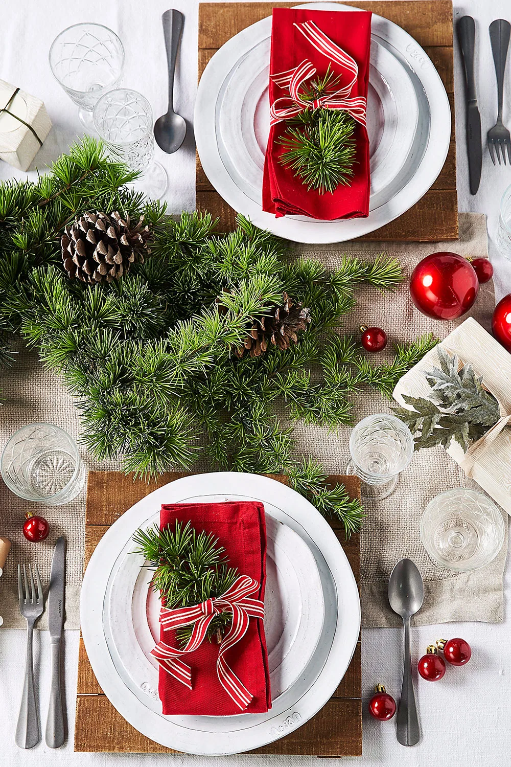 Christmas table decorations