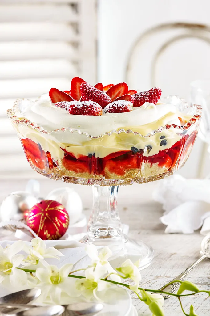 Strawberry and blueberry trifle