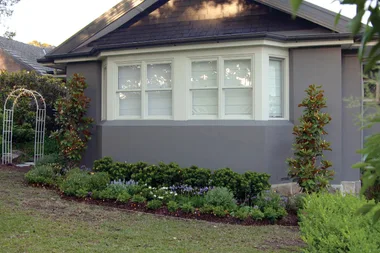 Charlie’s easy, low-maintenance garden