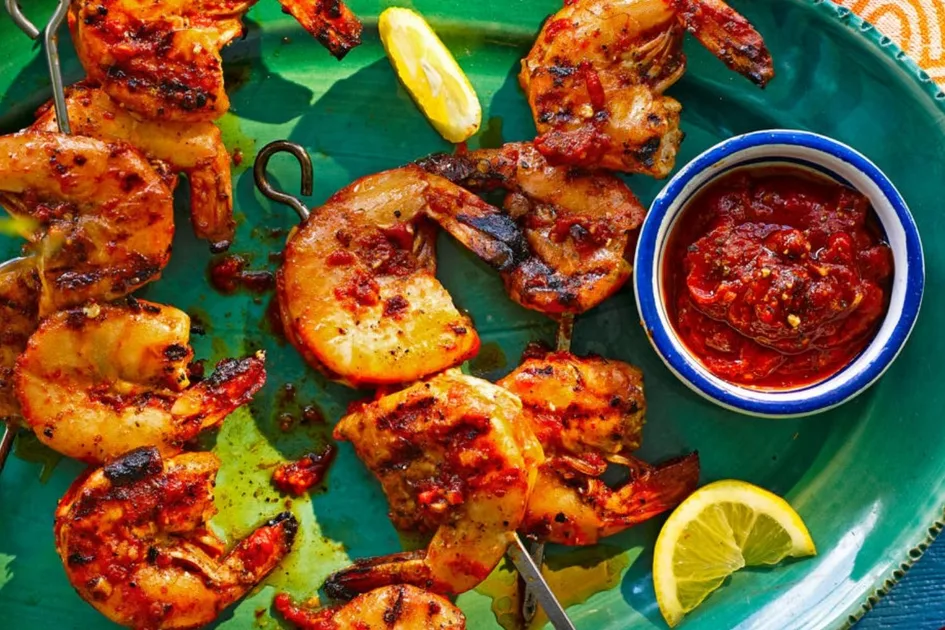 Grilled prawns with chilli garlic sauce recipe Recipe - Better Homes & Gardens Australia