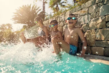 Kids and pools: 3 top tips for a safer, more fun summer