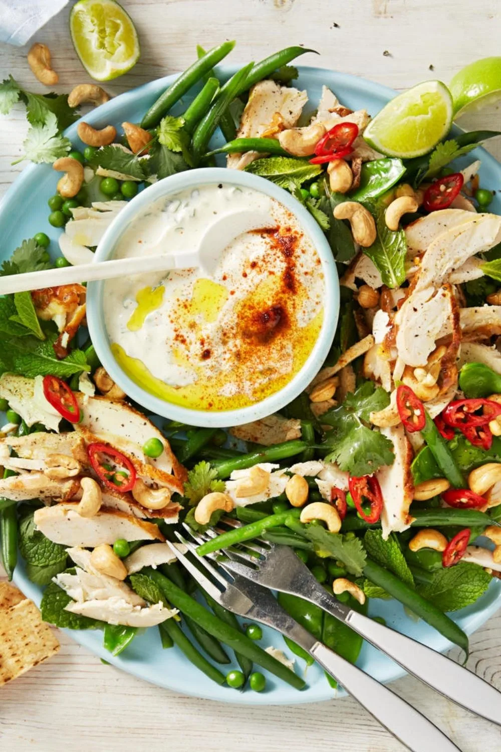 Turkey salad with herby hummus