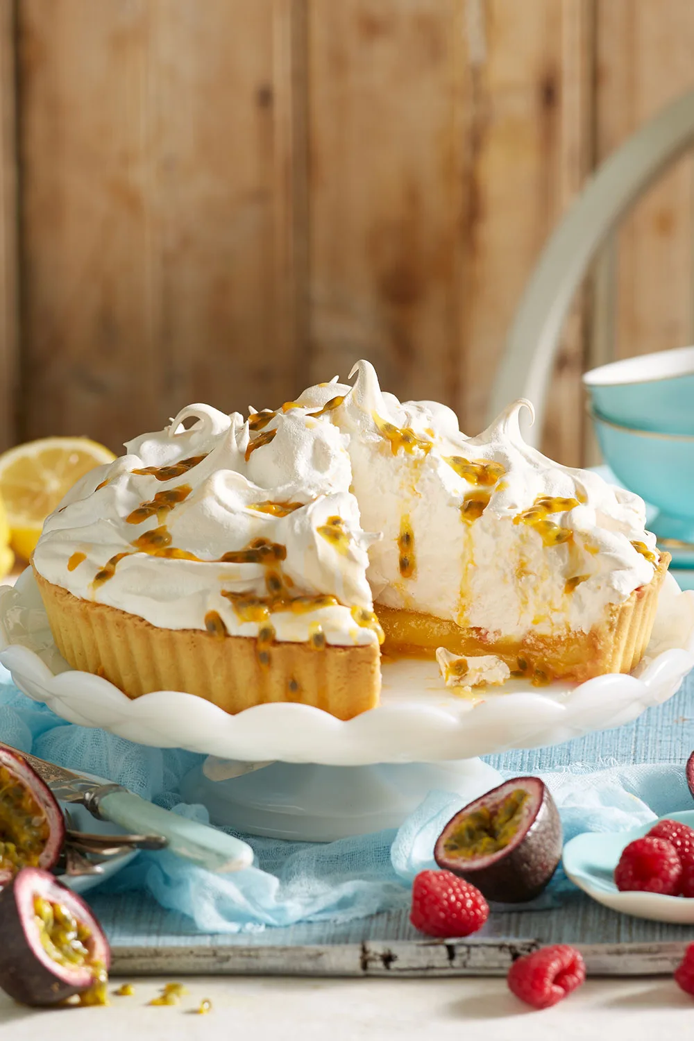 Lemon passionfruit meringue pie