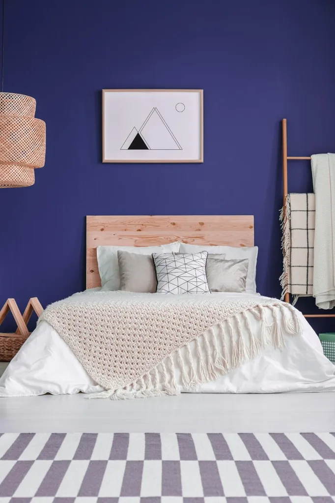 purple bedroom