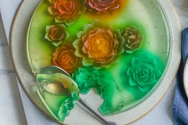 Jelly flower cake