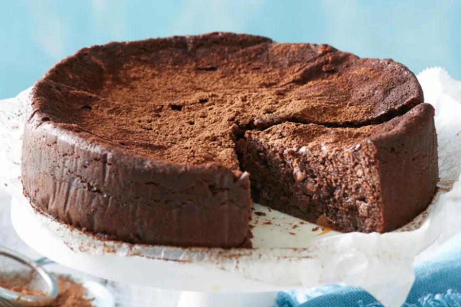 ‘Salt dough’ chocolate caramel cake recipe Recipe - Better Homes & Gardens Australia
