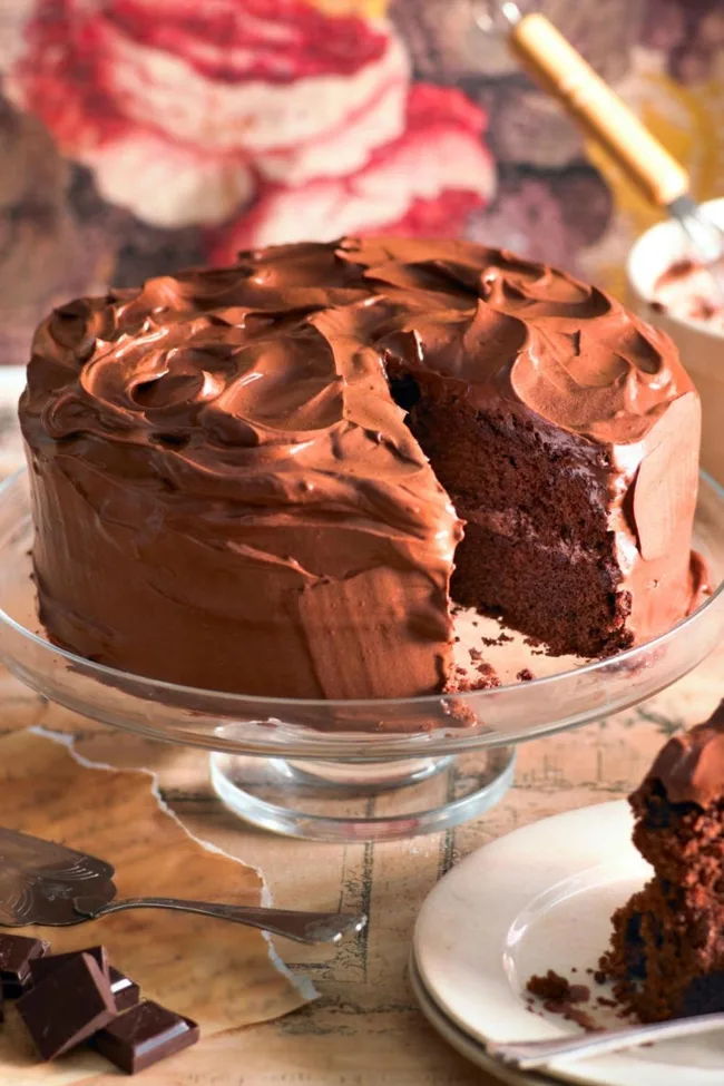 Chocolate buttercream cake