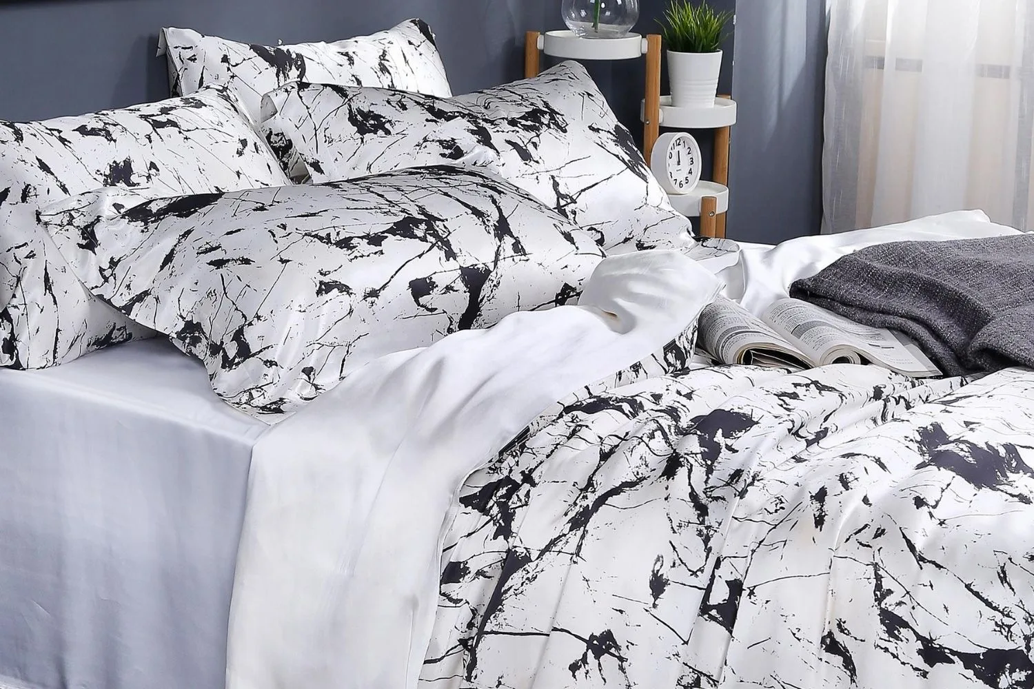lily-silk-marble-sheet-set