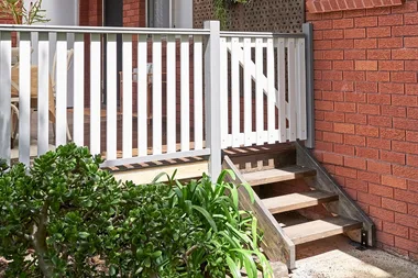 How to build outdoor stairs in 5 easy steps