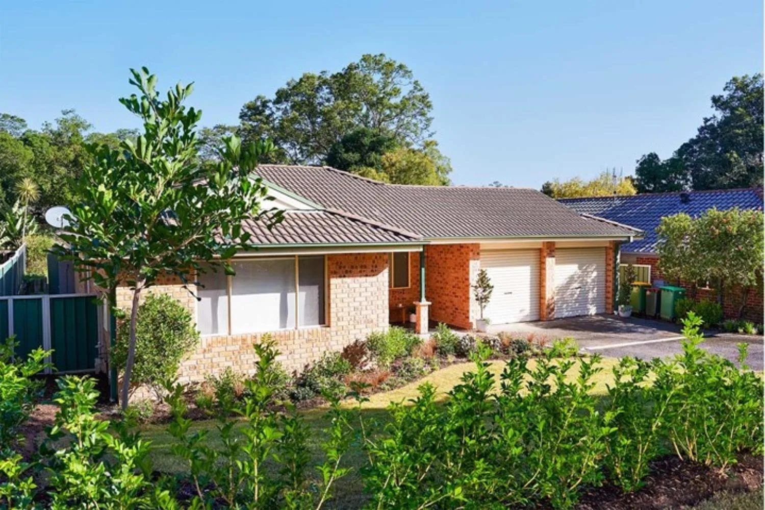 BHG’s all-time best front garden makeovers