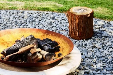 Hate smelling like a campfire? These firepits will transform your winter entertaining experience
