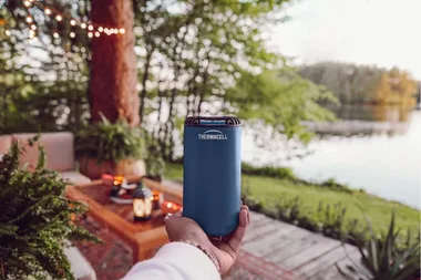 How to repel mosquitoes naturally or with a lantern