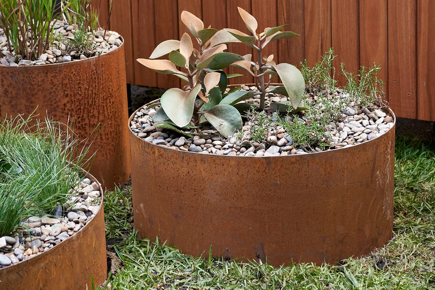 How to make multi-level corten steel garden beds