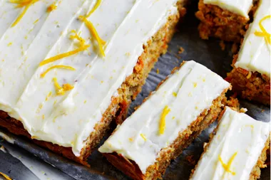 Diabetic-friendly carrot cake with cream cheese icing