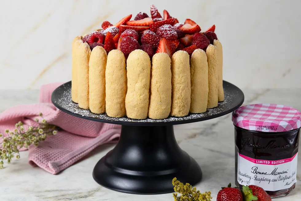 strawberry charlotte cake