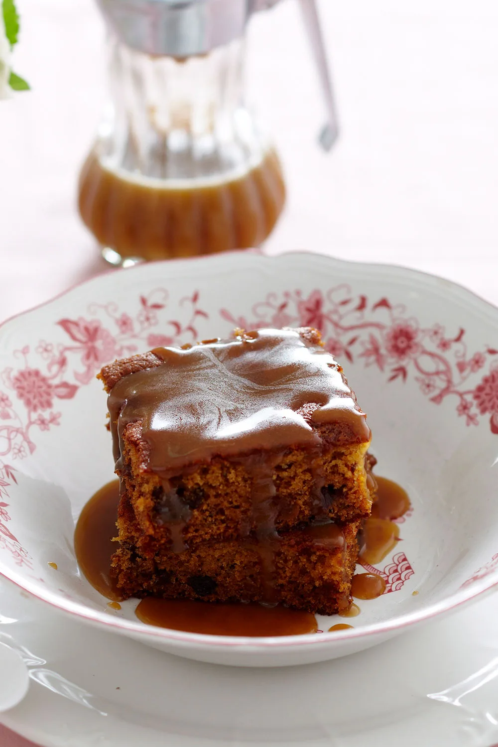 Sticky date pudding