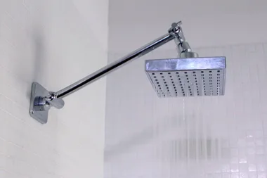 How to change a shower head – the easy way