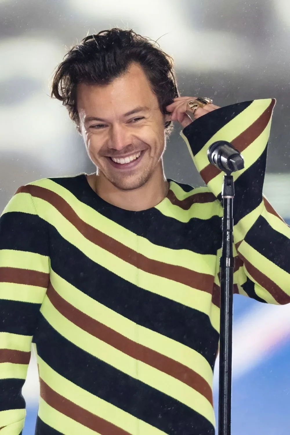 harry-styles-performing-getty
