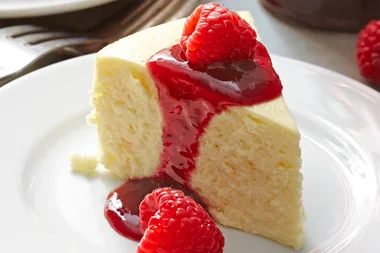 Slow cooker lemon-raspberry cheesecake