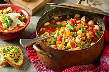 Classic minestrone