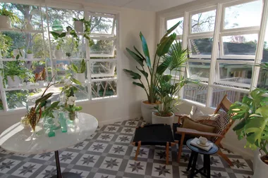 Juliet and Melissa transform an unused sunroom