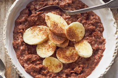 Chocolate and banana porridge