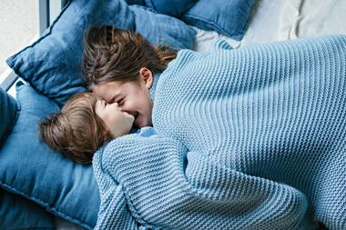 How to keep warm this winter without turning on the heater