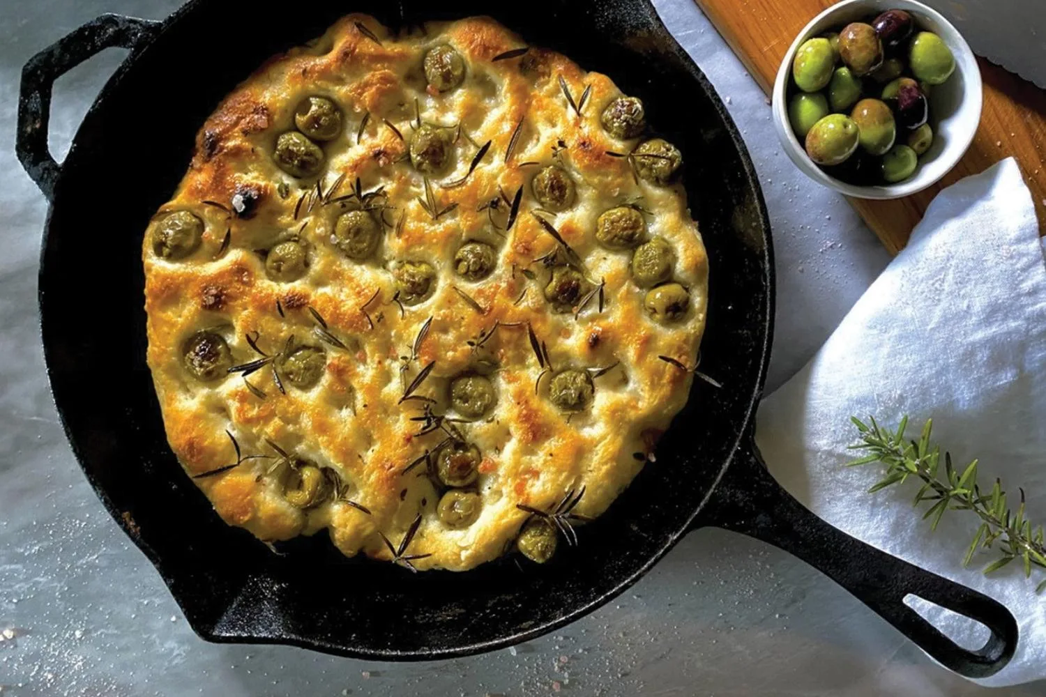 How to season a cast iron pan