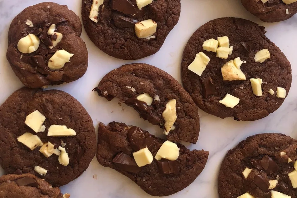 Chocolate chunk cookies recipe Recipe | Better Homes & Gardens Australia
