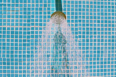 Do this for 15 minutes every day to stop bathroom mould from growing