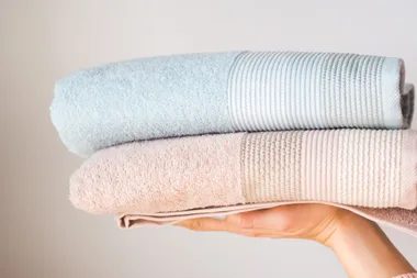 5 signs you need new towels