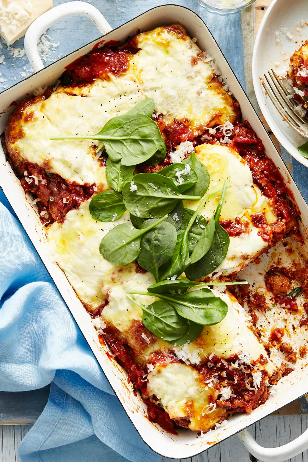 Gluten-free beef and garlic bread lasagne