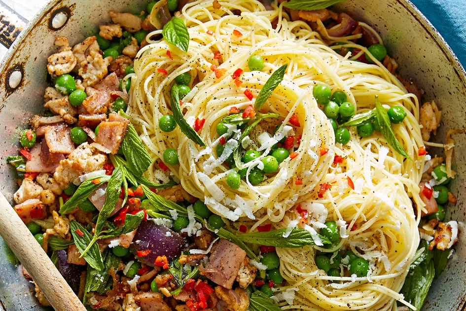 Chicken, bacon, pea and mint spaghetti recipe Recipe - Better Homes & Gardens Australia