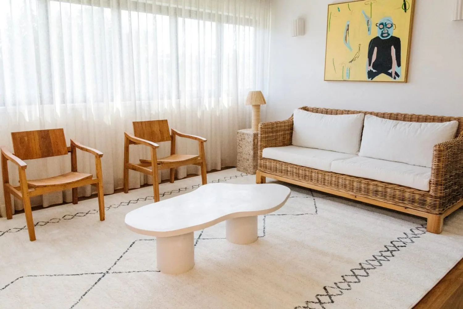 miss-amara-pet-friendly-rug