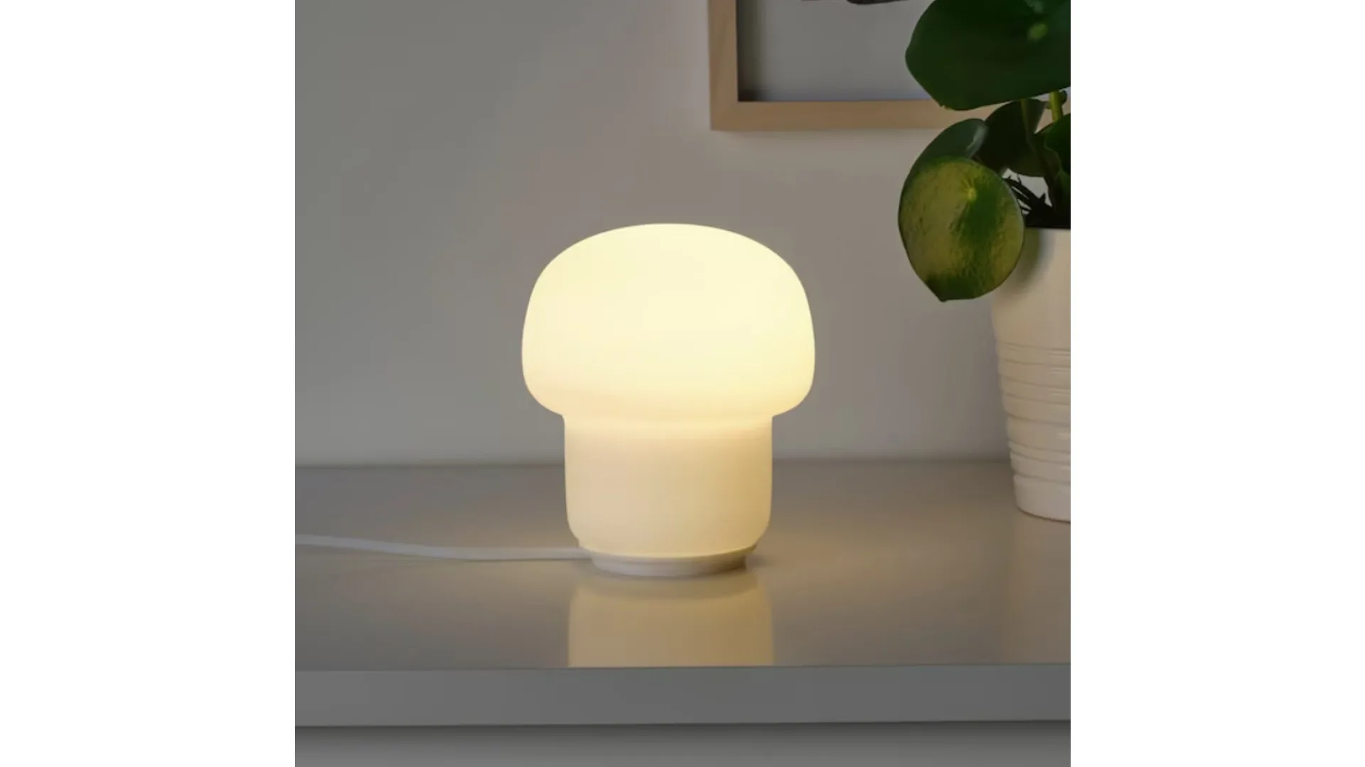 mushroom lamp