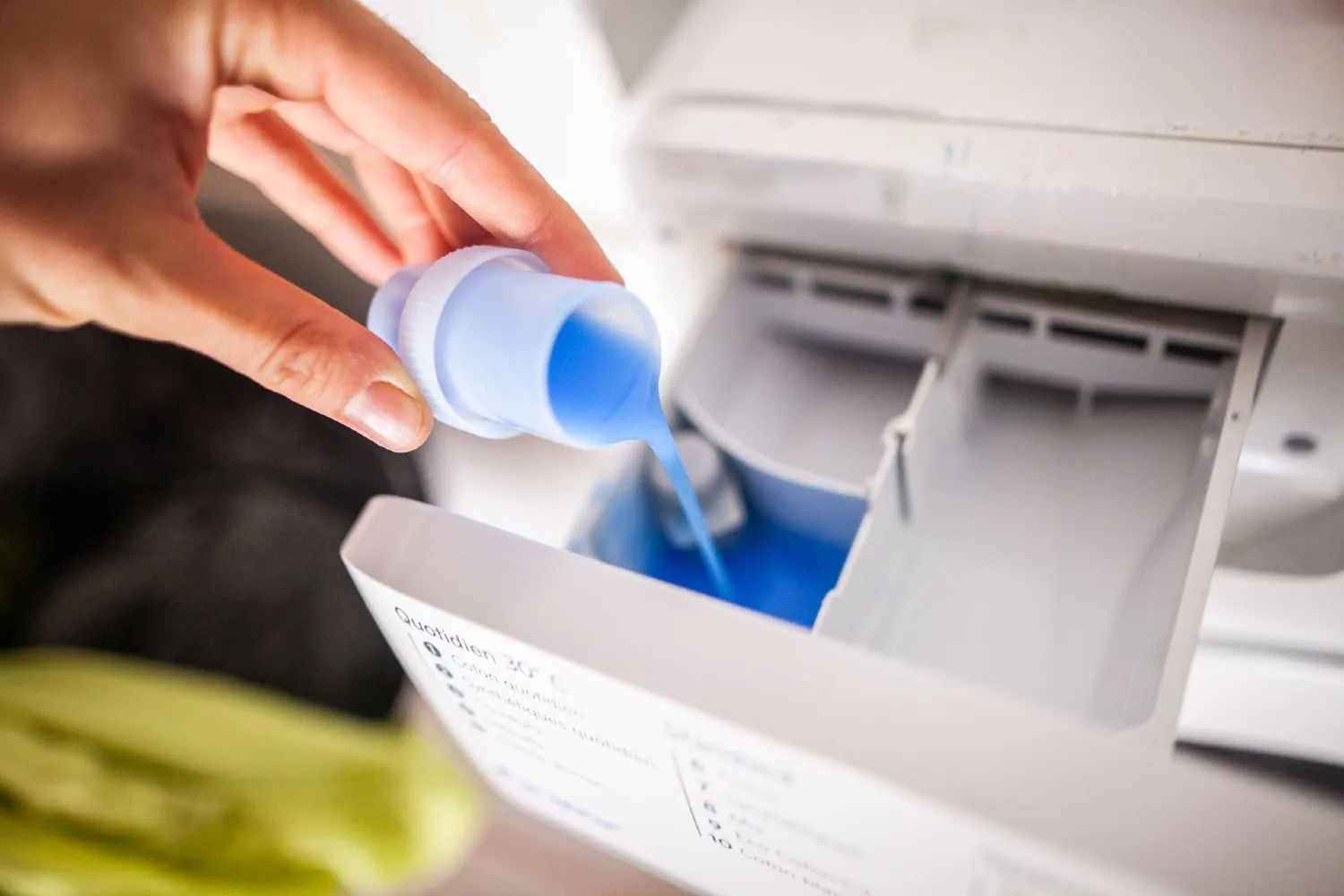 Powder vs liquid laundry detergent Which is better?