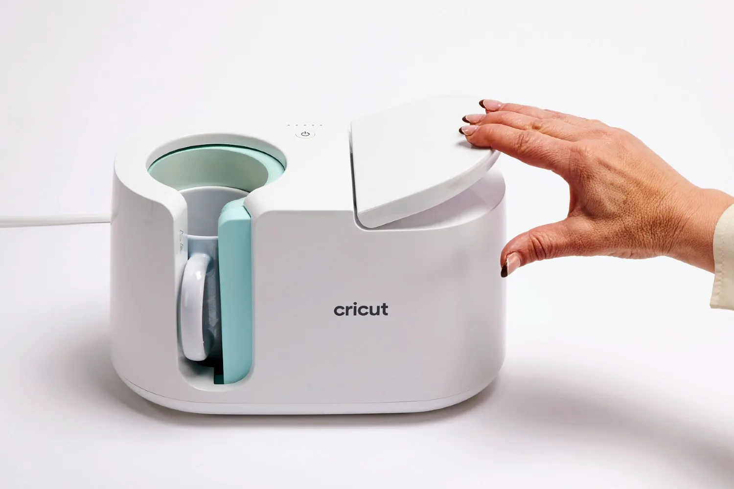 how to make personalised mug cricut
