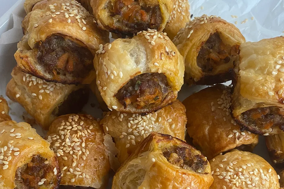 Easy sausage rolls recipe Recipe | Better Homes & Gardens Australia