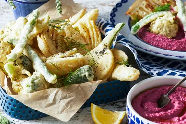 Vegetable tempura with beetroot hummus