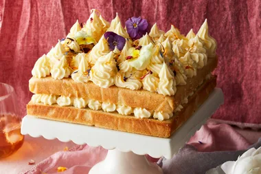 Chamomile and salted honey layer cake