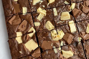 Triple choc chunk brownies