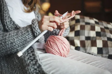 Download 100s of free vintage knitting patterns from old magazines