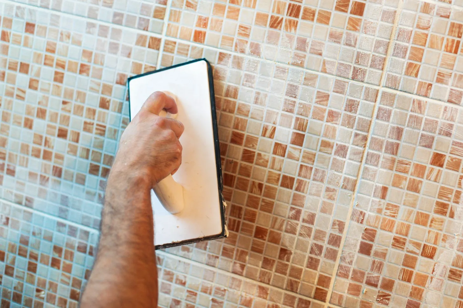 how to change grout colour