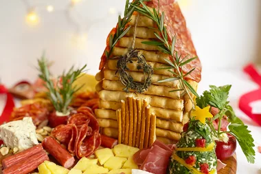 How to make a charcuterie chalet for Christmas