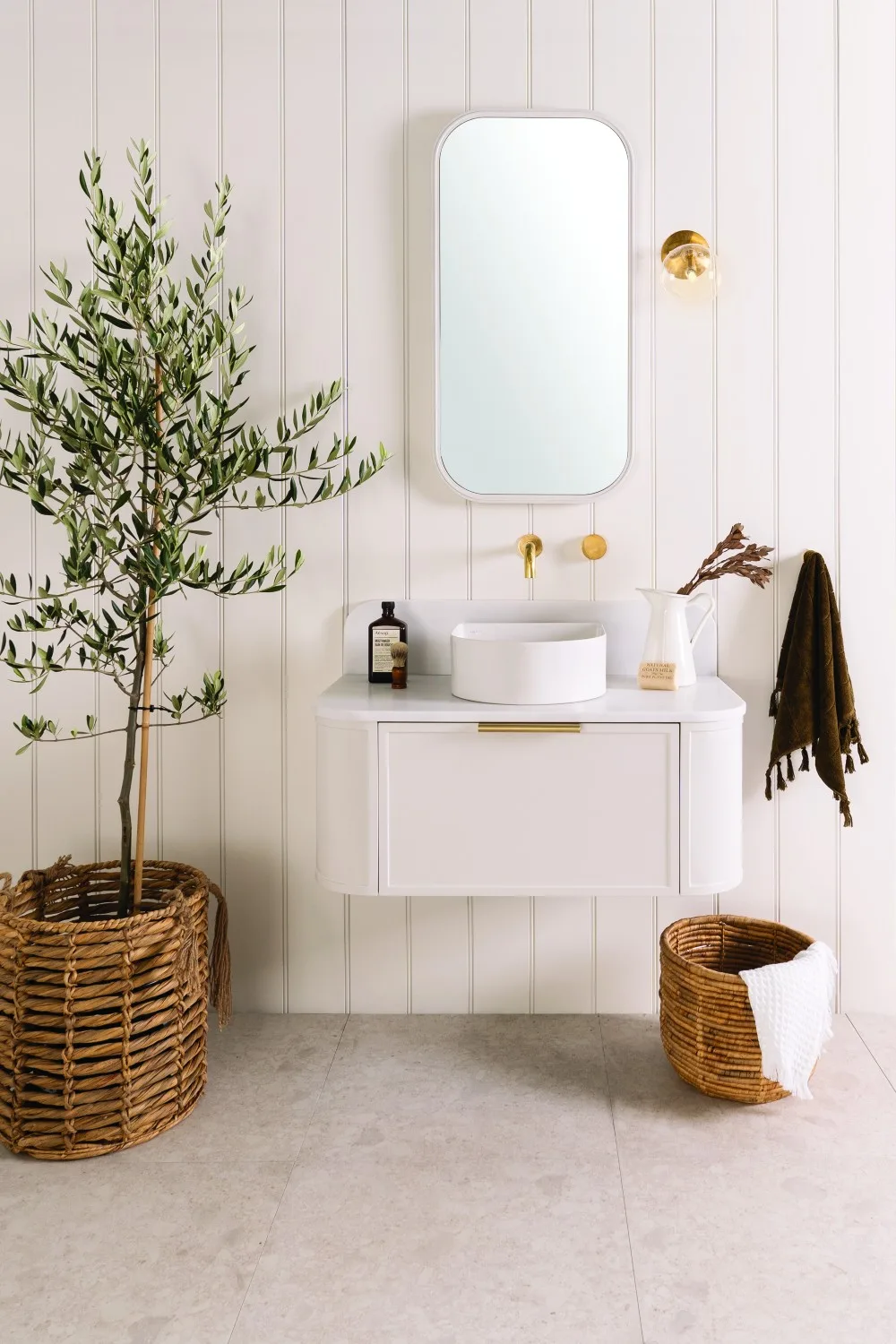 luxury bathroom