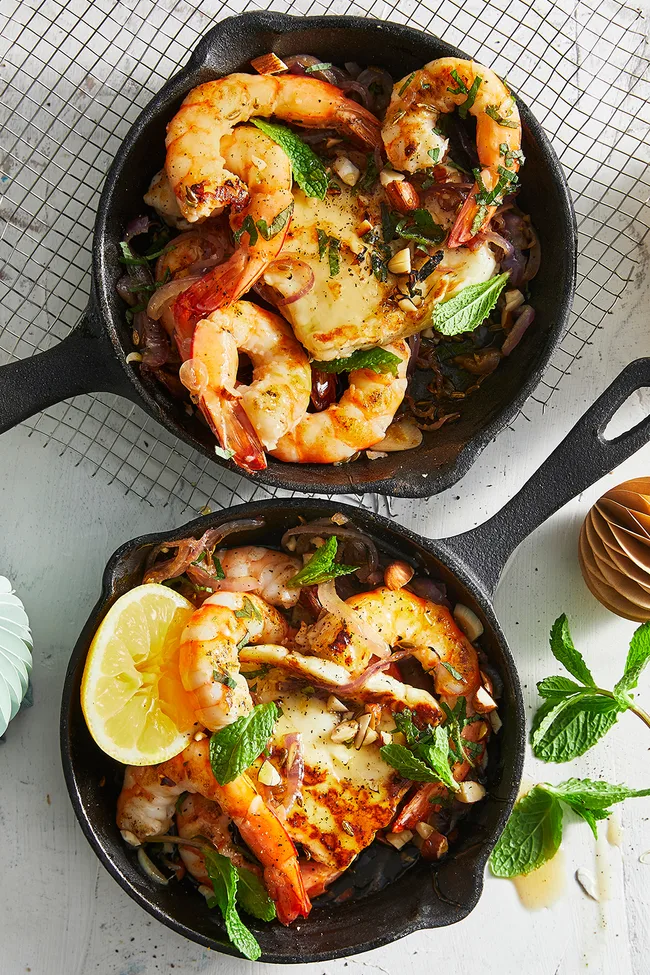 Garlic sizzle prawns with haloumi and almonds