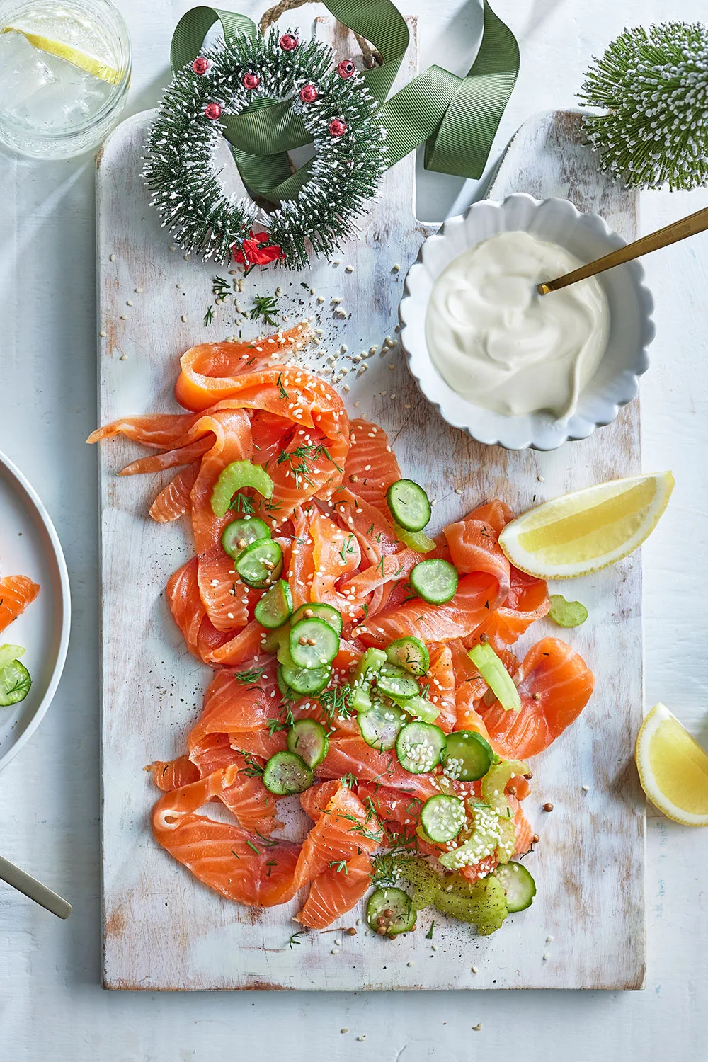 Cheat's salmon gravlax