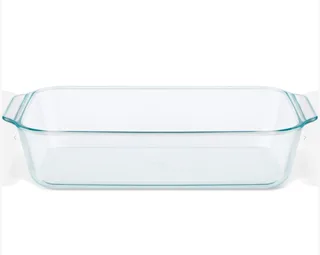 Pyrex deep glass baking dish 9″ x 13″