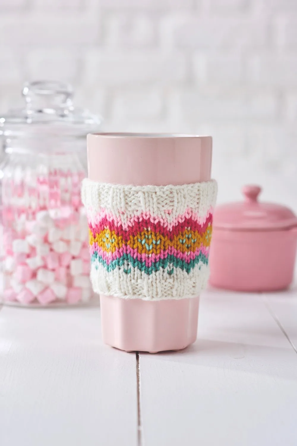 knitted mug cosy